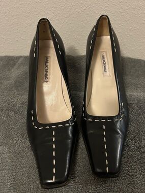 Mugnai brand black leather heels 
Size 8B